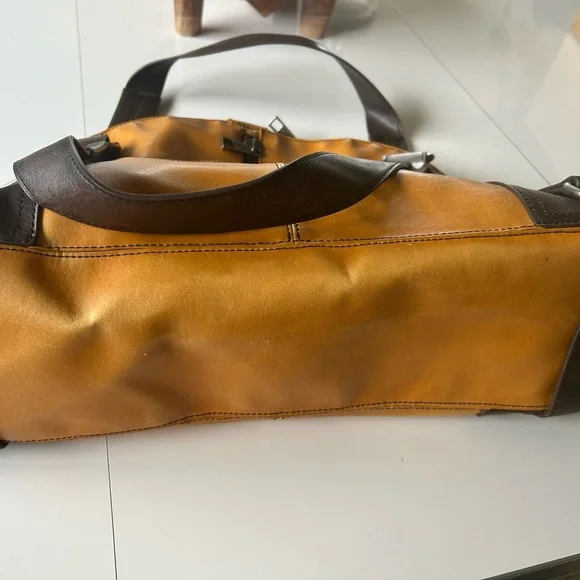 Ladies Leather Matt & Nat - Picture 3 of 5